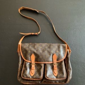 Louis Vuitton Vintage Crossbody Messenger Bag
